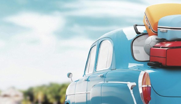 Oldtimer mit Reisegepäck